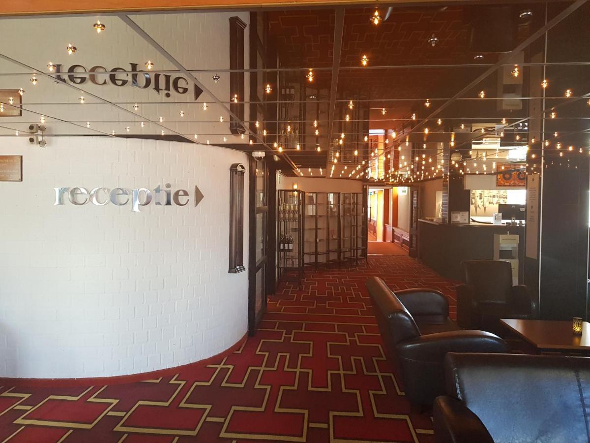 Amicitia Hotel 스네크 외부 사진