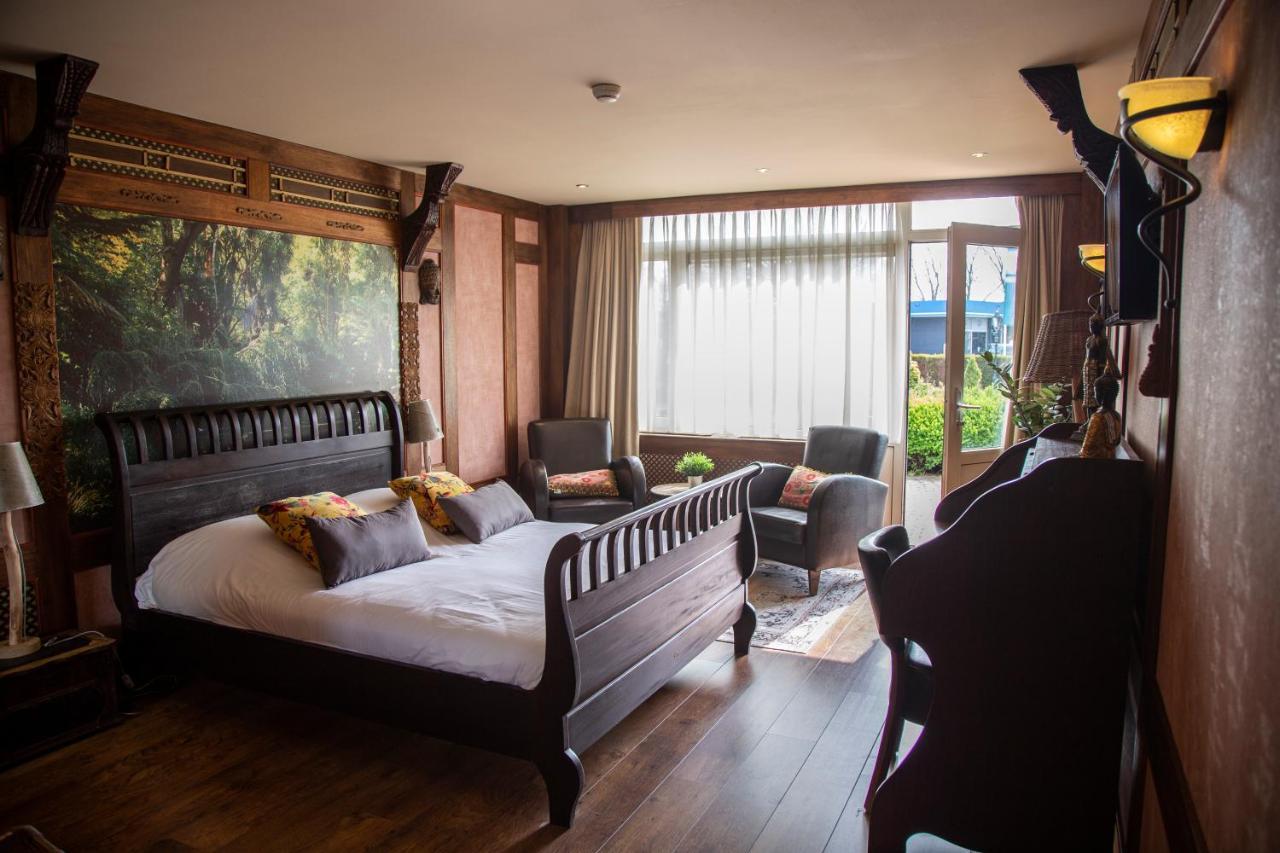 Amicitia Hotel 스네크 외부 사진