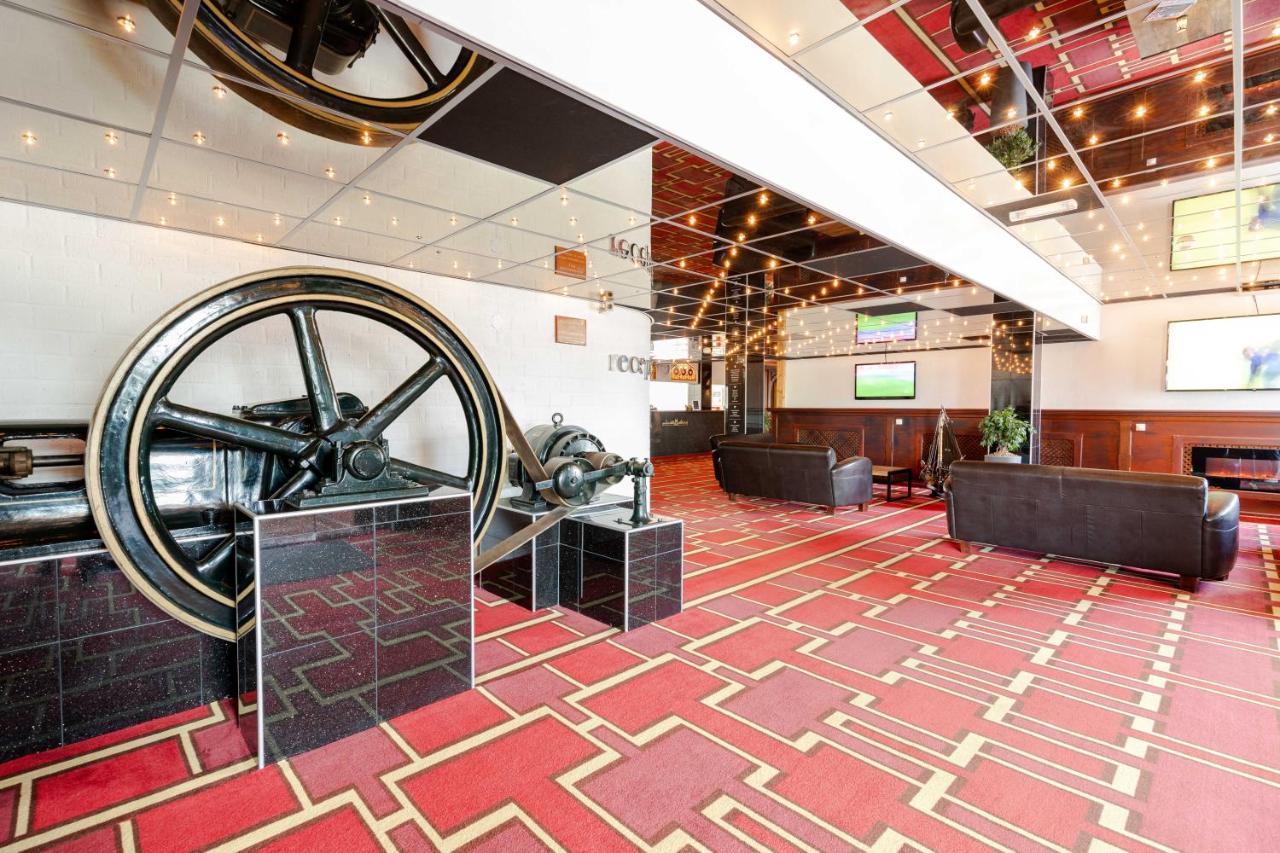 Amicitia Hotel 스네크 외부 사진