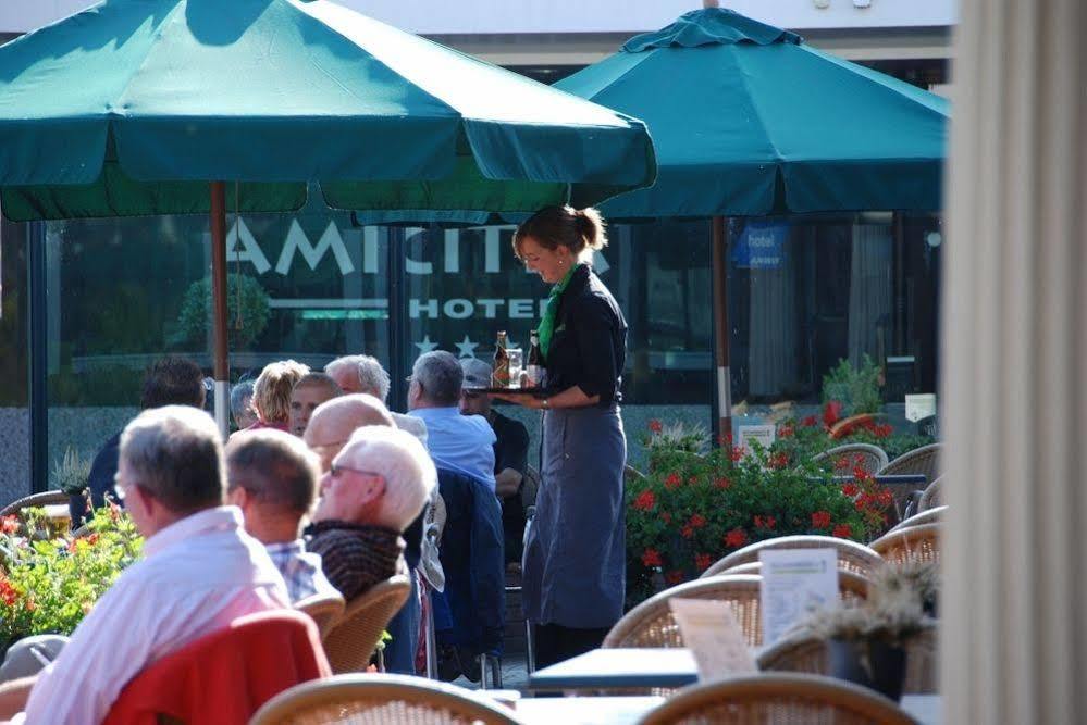Amicitia Hotel 스네크 외부 사진